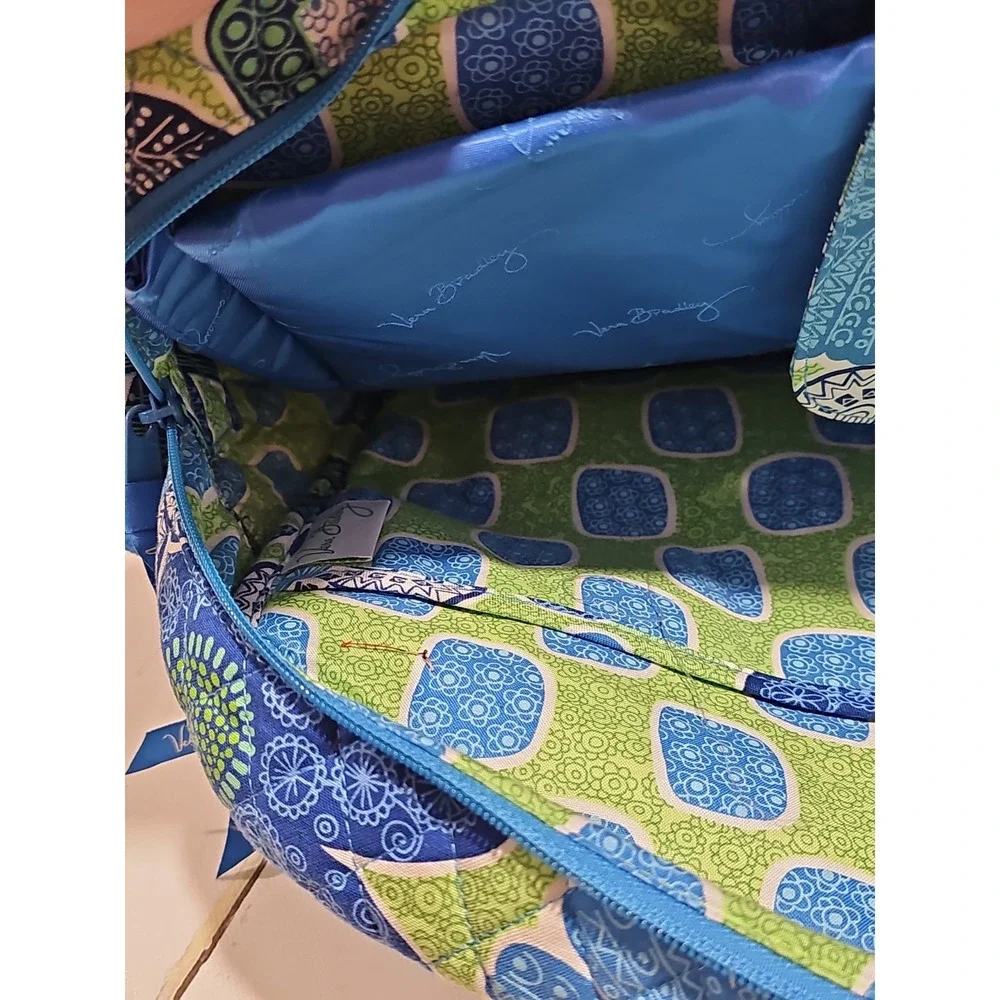 Vera Bradley Doodle Daisy Tote Duffle Weekender Laptop Travel Bag